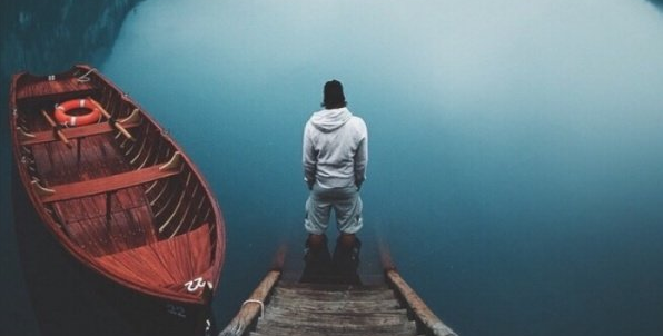 給你前進(jìn)動(dòng)力的勵(lì)志說說帶圖片 有哲理正能量11