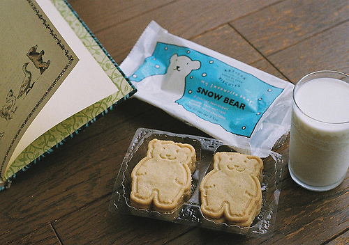 超唯美文藝的說(shuō)說(shuō)帶圖片 你看沒(méi)看見(jiàn)我都盛開(kāi)風(fēng)來(lái)不來(lái)芬芳都在10