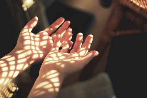 清新簡(jiǎn)單又有哲理的唯美英文句子帶圖片14