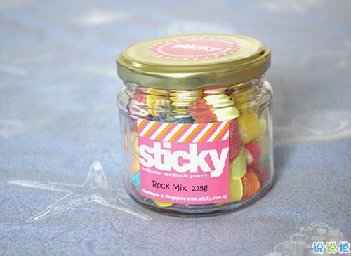 句句說(shuō)到心坎的句子帶圖片 后來(lái)才明白還有一種愛(ài)是放手7