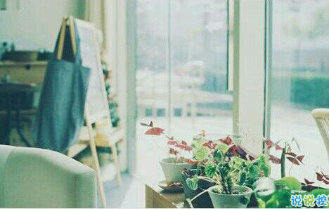 一個(gè)人獨(dú)處時(shí)的孤獨(dú)寂寞的說說帶圖片 你有看過凌晨三點(diǎn)的星星嗎1