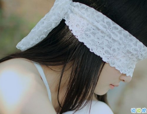 表達(dá)心情不好的傷感低落句子 最傷感的愛情句子讓人想哭1