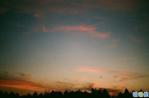 說給暗戀的你聽的傷感女生圖片說說 白晝隱沒了星光9