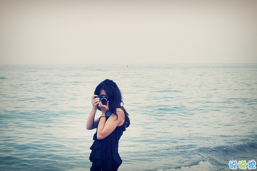 一個(gè)人有些孤獨(dú)的簡(jiǎn)單圖片說(shuō)說(shuō) 用一生時(shí)間與你話別12