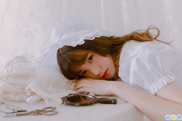 唯美治愈系夢(mèng)幻說說帶圖片 能治愈一切創(chuàng)傷的是愛而不是時(shí)間14