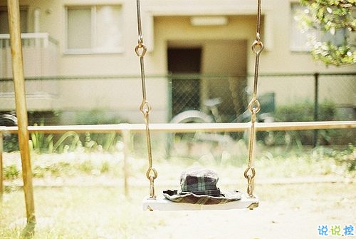 女生心情說(shuō)說(shuō)唯美文藝范帶圖片 簡(jiǎn)單好聽(tīng)的朋友圈說(shuō)說(shuō)20197