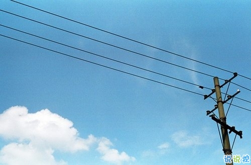 一顆心已經(jīng)傷痕累累的愛情說(shuō)說(shuō) 不敢再相信愛情的悲傷說(shuō)說(shuō)201914