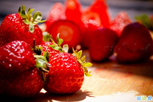 朋友圈曬美食的搞笑說說帶圖片 關(guān)于吃貨的說說簡短精辟20191