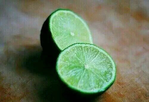 關(guān)于青春和成長的適合文藝女生發(fā)說說的句子帶圖片13