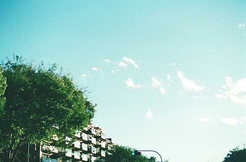 關(guān)于愛(ài)情的簡(jiǎn)單有哲理的句子帶圖片 不要貪心找到那個(gè)對(duì)的人就第一時(shí)間決定吧2