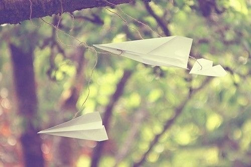 一行行打動(dòng)我們內(nèi)心的超唯美的現(xiàn)代詩(shī)和圖片精選14