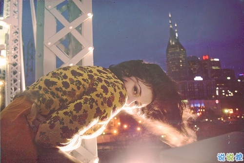 寫給愛(ài)情的那些經(jīng)典簡(jiǎn)單有哲理的句子和圖片 嘿你好余生請(qǐng)多多指教14