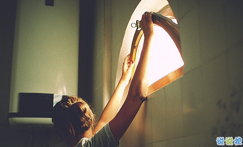 寫給愛(ài)情的那些經(jīng)典簡(jiǎn)單有哲理的句子和圖片 嘿你好余生請(qǐng)多多指教1