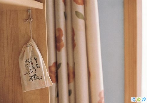 分手后感人落淚的一段話傷感說(shuō)說(shuō)帶圖片 寫(xiě)給分手后男女生的傷感說(shuō)說(shuō)1