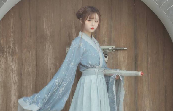 唯美仙氣十足的古風詩詞說說帶圖片7