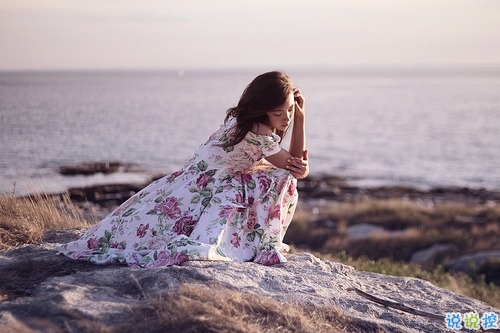 關(guān)于生活的詩(shī)意經(jīng)典英文句子 最新詩(shī)意唯美的英文句子摘抄2