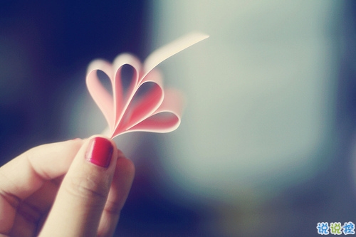 深夜孤獨的傷感說說帶圖片 莫名就感覺到傷感難過的說說1