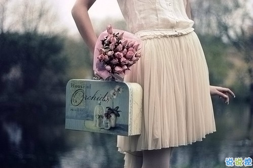 女生治愈系說說簡短好聽帶圖片 可以幫你療傷的愛情說說5