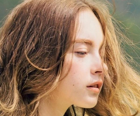 年少時(shí)期喜歡一個(gè)人的心情說說帶圖片 關(guān)于青春和成長3