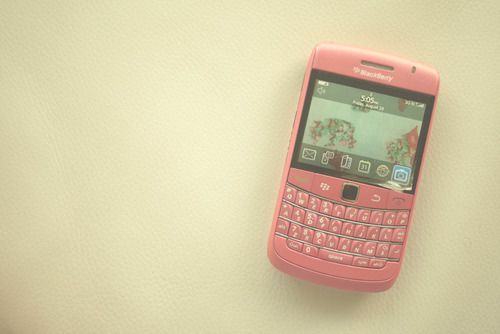 簡(jiǎn)單的一句話(huà)寫(xiě)盡了傷感帶圖片 我不愿拿一生去等那句別來(lái)無(wú)恙9