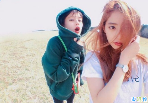 2018社會(huì)人說說配圖精選：不要因?yàn)榭仗摼腿鄄缓线m的人8