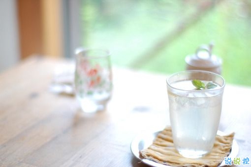 真心愛一個(gè)人的說說帶圖片 自從遇見你人生苦短甜長(zhǎng)8