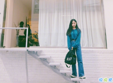 壓抑著自己的傷感說(shuō)說(shuō)帶圖片 很煩躁很失落的說(shuō)說(shuō)精選5