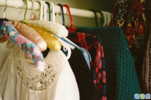 突然一瞬間悲傷難過的傷感說說帶圖片 抖音上很火的觸動人心的傷感說說13