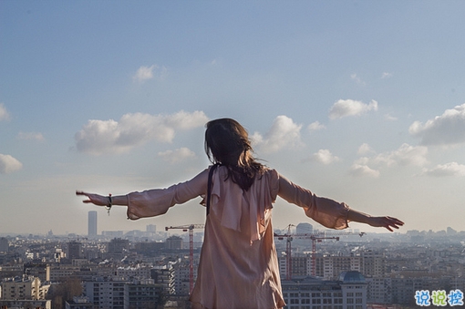 文字控關(guān)于青春成長的唯美說說和圖片 年華是一場無聲劇4