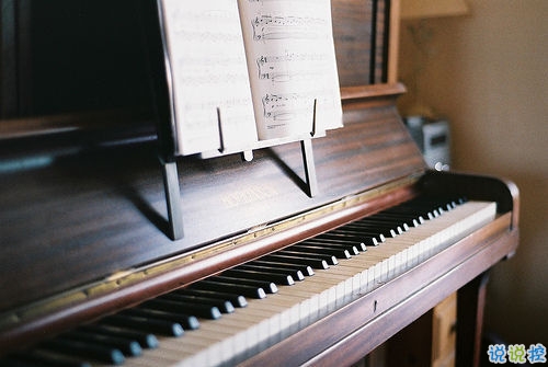 2019最流行的朋友圈愛情說說精選 微信現(xiàn)在最火爆的愛情有關(guān)說說1