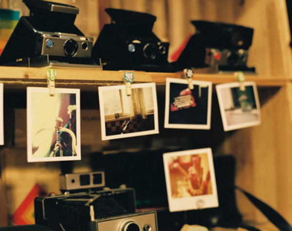 關(guān)于人生的很現(xiàn)實的哲理說說帶圖片 時間奪去了我們輕狂的眼神卻給了我們嘴角上揚的資本6