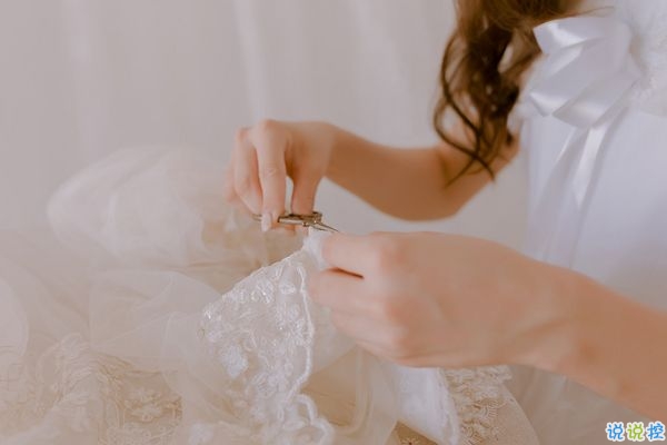 唯美治愈系夢(mèng)幻說說帶圖片 能治愈一切創(chuàng)傷的是愛而不是時(shí)間6