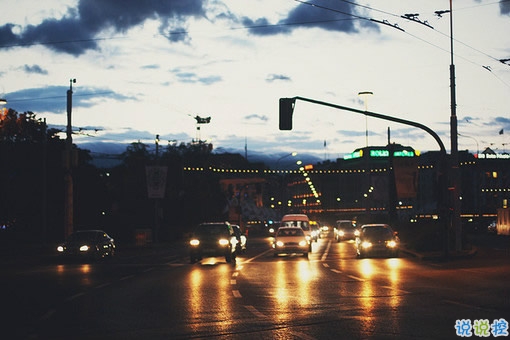 愛(ài)錯(cuò)了人換來(lái)一身傷痕的說(shuō)說(shuō)大全 親身經(jīng)歷愛(ài)情得到的經(jīng)典傷感說(shuō)說(shuō)14