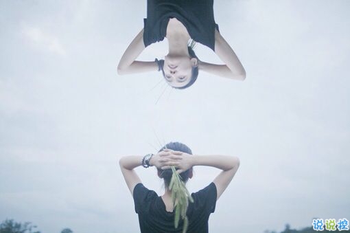 每個(gè)人都要經(jīng)歷的傷感成長(zhǎng)的句子 寫給00后的傷感成長(zhǎng)句子1