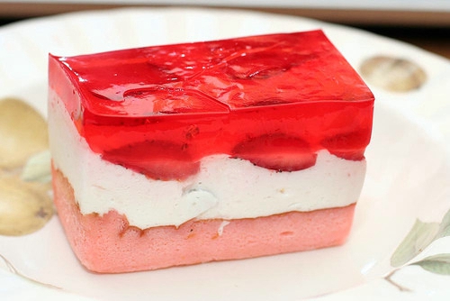 非常甜蜜的關(guān)于愛(ài)情的說(shuō)說(shuō)帶圖片 突然就覺(jué)得認(rèn)識(shí)你是件很美好的事情10