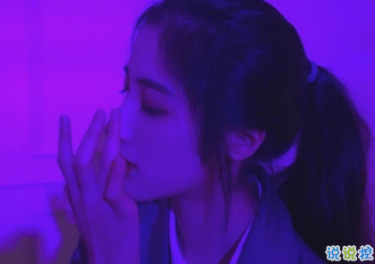 后來才懂得愛情朋友圈說說帶圖片 扎心又現實的關于愛情說說201810