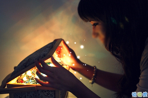 關(guān)于現(xiàn)實(shí)的人生感悟帶圖片 27條值得收藏和學(xué)習(xí)的經(jīng)典說(shuō)說(shuō)大全3