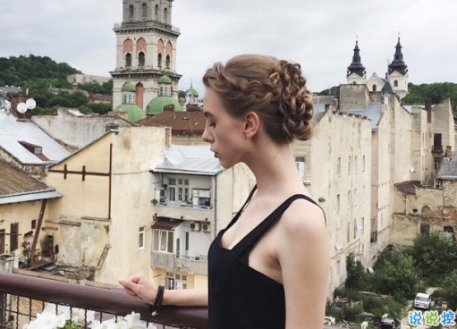 適合女生的愛情說(shuō)說(shuō)帶圖片最新 一不小心太喜歡你了5