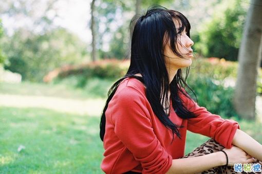 戀愛中只有自己知道的小情緒句子帶圖片 我見過銀河但我仍只愛你這一顆星1