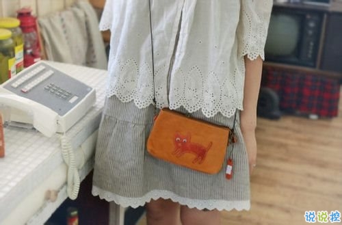 唯美簡單的英文說說帶圖片 世人萬千種浮云莫去求12