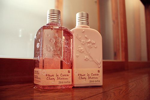 有些傷感的關(guān)于人生和成長(zhǎng)的說(shuō)說(shuō)帶圖片 生活的本質(zhì)就是離別2