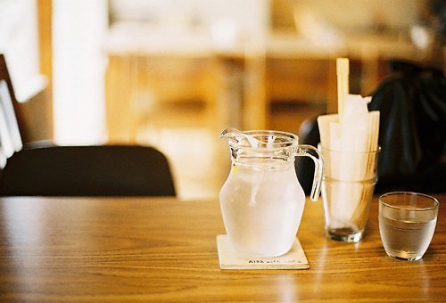 適合深夜心情不好孤獨寂寞時候發(fā)的圖片說說 喜歡你是一場漫長的失戀 ?7