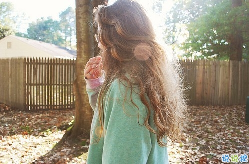 分手后的心酸難過(guò)傷感說(shuō)說(shuō) 關(guān)于愛(ài)情我們誰(shuí)都沒(méi)有錯(cuò)2