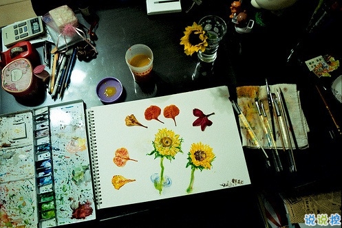 2018看完想哭的傷感說(shuō)說(shuō)配圖 心好累了愛(ài)情太累了的傷感說(shuō)說(shuō)10