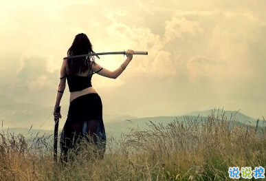 適合社會(huì)人的個(gè)性說(shuō)說(shuō)帶圖片：一巴掌拍醒所有癡心和妄想5