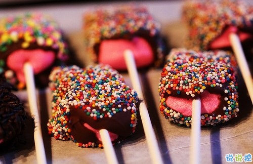 一顆心已經(jīng)傷痕累累的愛情說(shuō)說(shuō) 不敢再相信愛情的悲傷說(shuō)說(shuō)20193