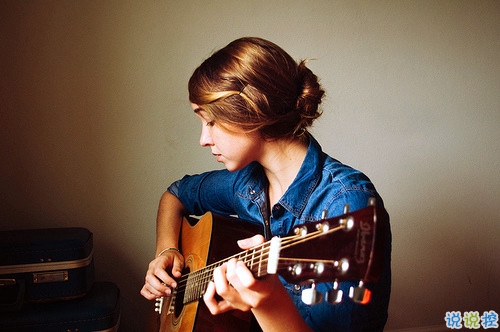 適合戀愛中的甜蜜發(fā)的說說帶圖片 我見過的全部風(fēng)景都抵不上你一句我想見你6