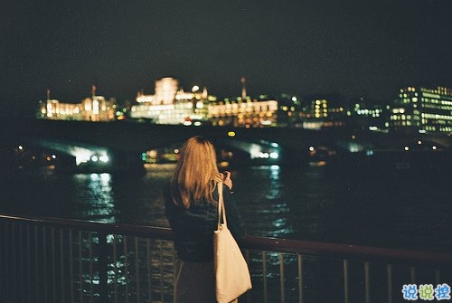 心情不好發(fā)朋友圈的說說 內(nèi)心壓抑憋屈的心情短語1