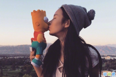 適合發(fā)朋友圈的圖片說說今日最新 永遠不要愛別人超過自己和家人1