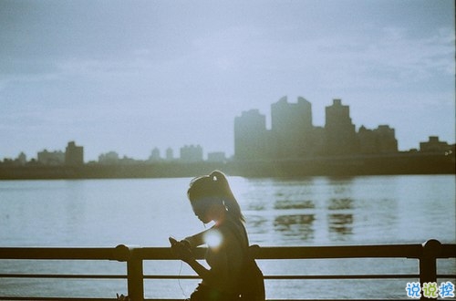 致拼搏路上的自己說說超勵志帶圖片 感慨人生的經典說說配圖3